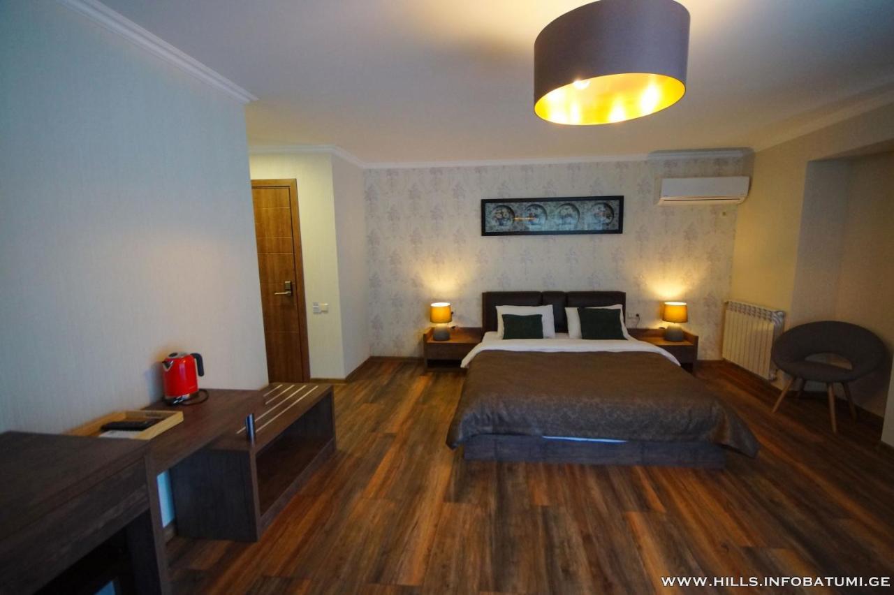 Hills Batumi Hotel Buitenkant foto