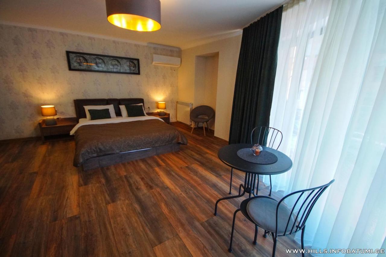 Hills Batumi Hotel Buitenkant foto